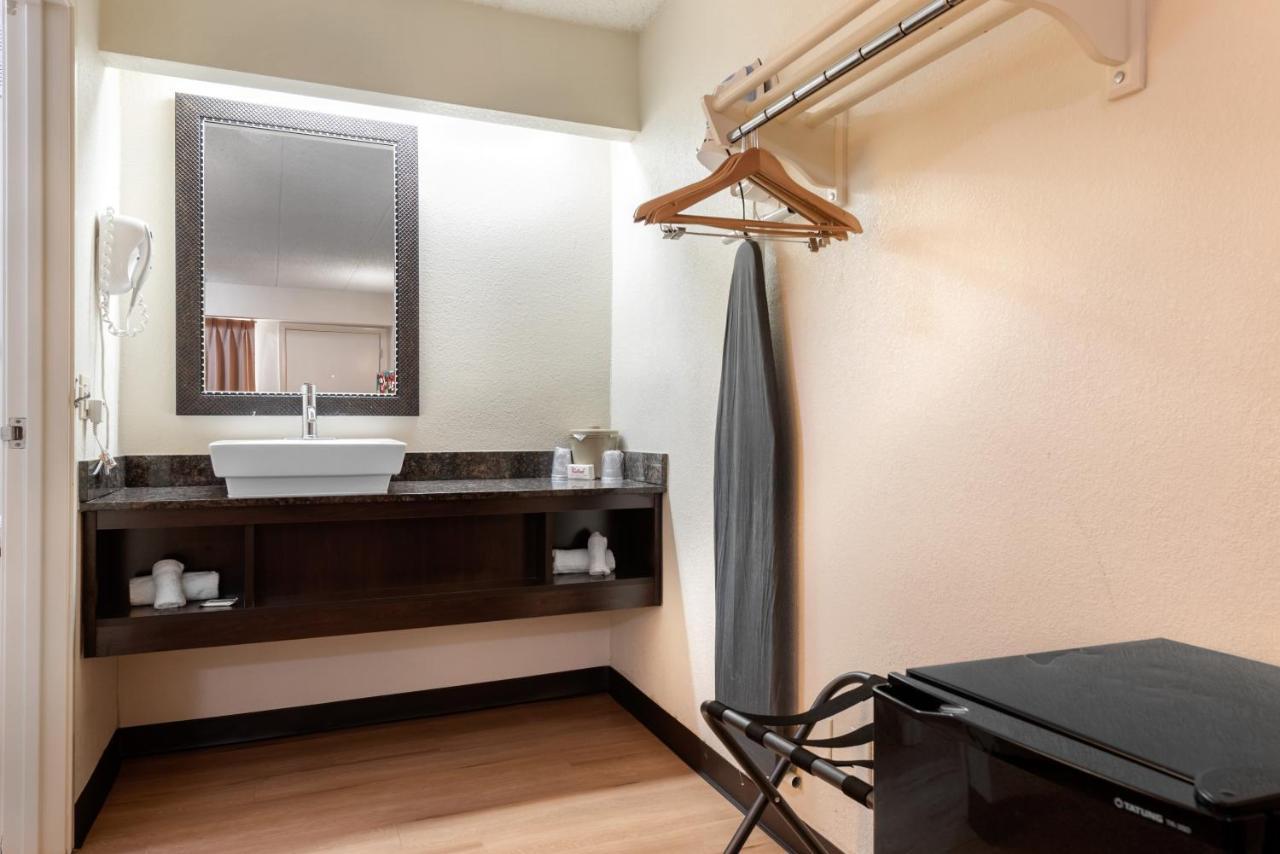 Red Roof Inn Lafayette - Purdue University エクステリア 写真
